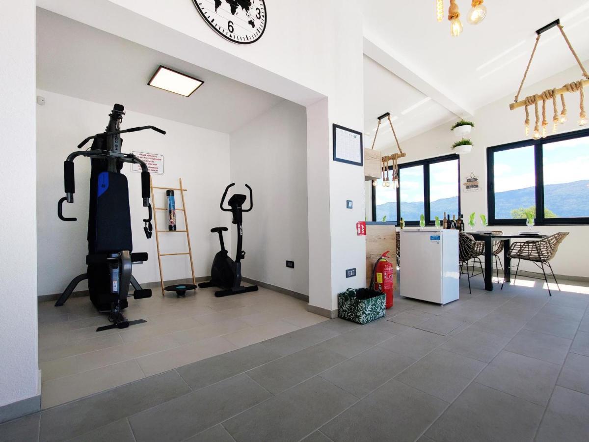 Villa Biser Gacke Sinac ภายนอก รูปภาพ
